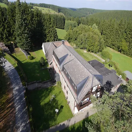度假居 House In Monschau Near Forest, Cleaning Included *